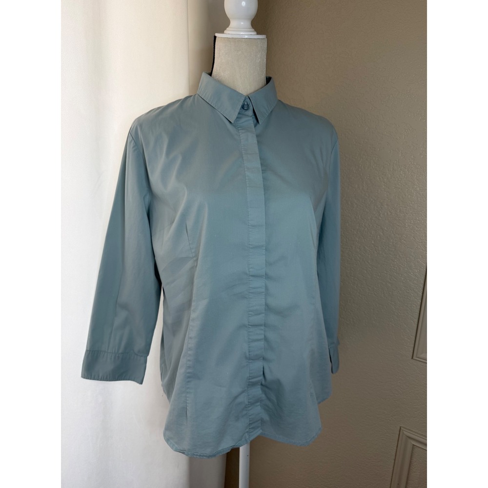 New York & Company Light Blue 3/4 Sleeve Hidden Button Down Stretch Shirt XL